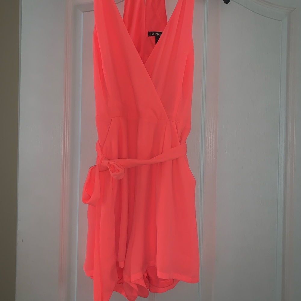 Express 0 romper